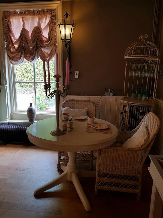 B&B Villa De Thee Tuin Bellingwolde Eksteriør bilde